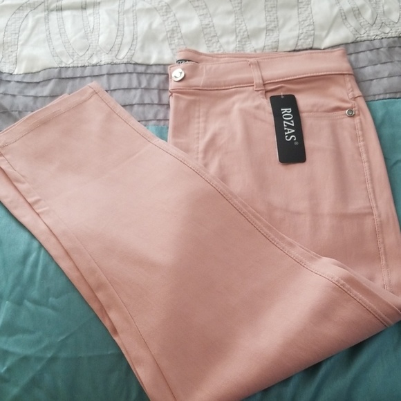 Jeans - Picture 1 of 2